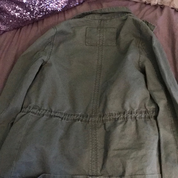 Green Jacket - Picture 3 of 3